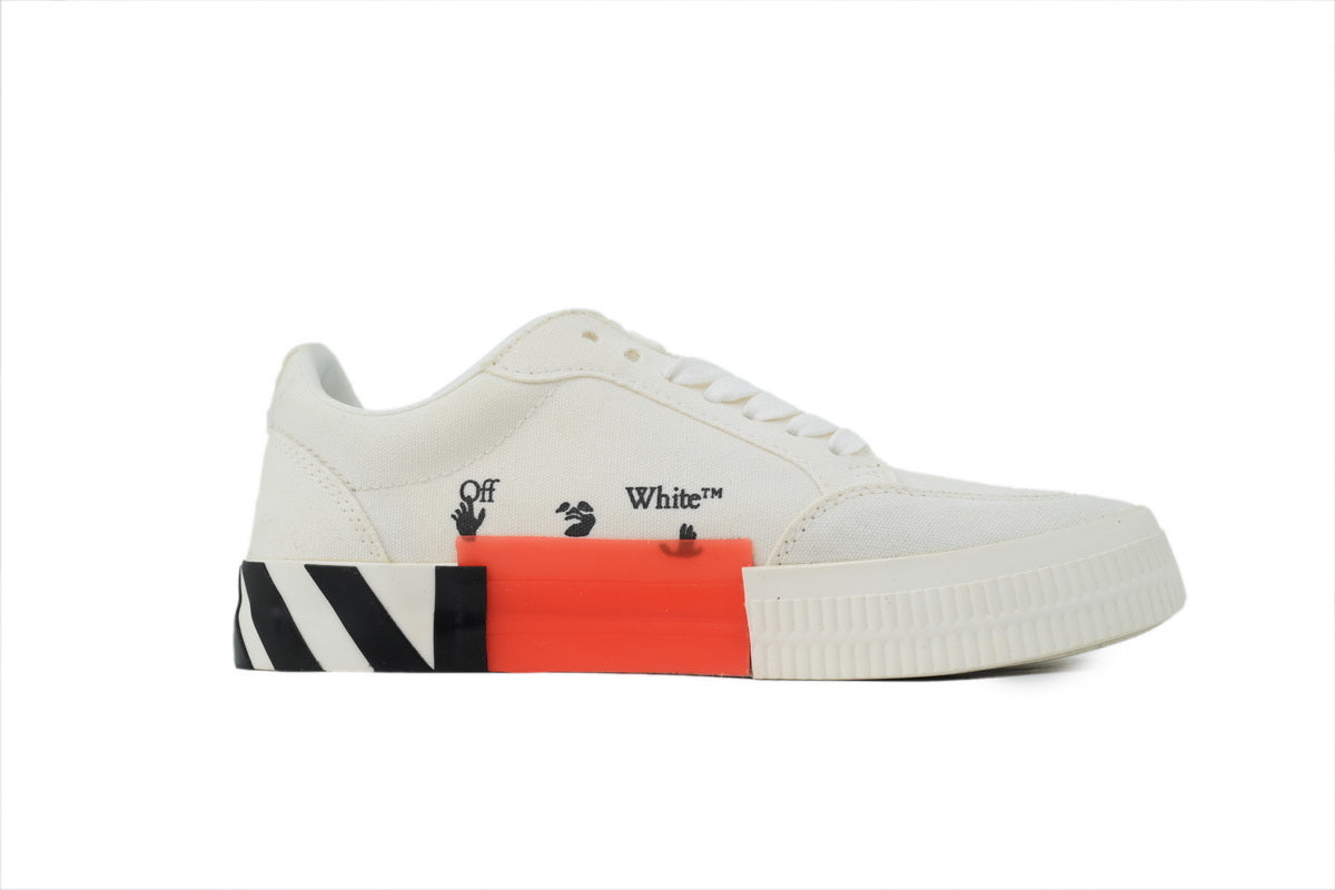 Off-White Vulcanized White Red Arrow Low Sneakers