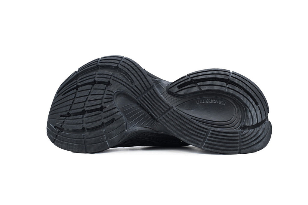 Balenciaga Circuit Sneaker Full Black