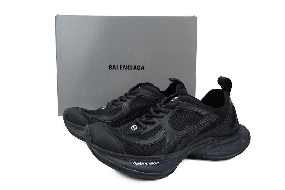 Balenciaga Circuit Sneaker Full Black