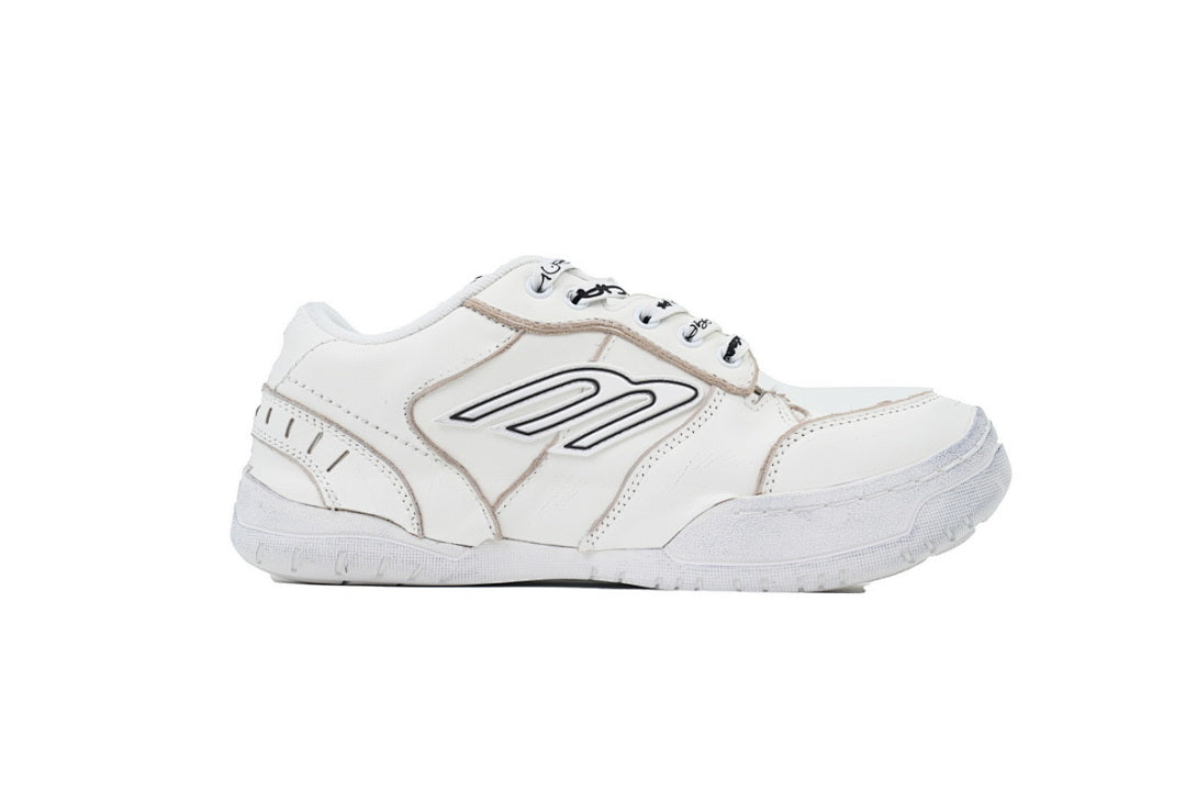 Balenciaga Hamptons Sneaker White Worn Effect Skate Shoes