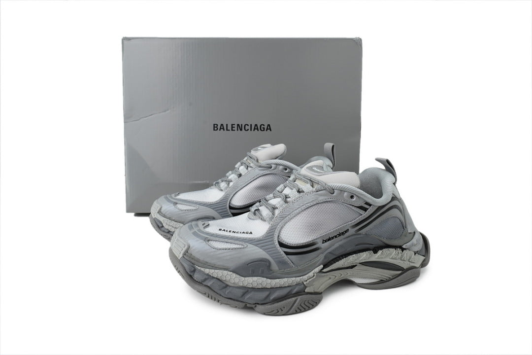 Balenciaga Triple S 2.0 Sneaker Gradient Grey Mesh Chunky Dad Shoes