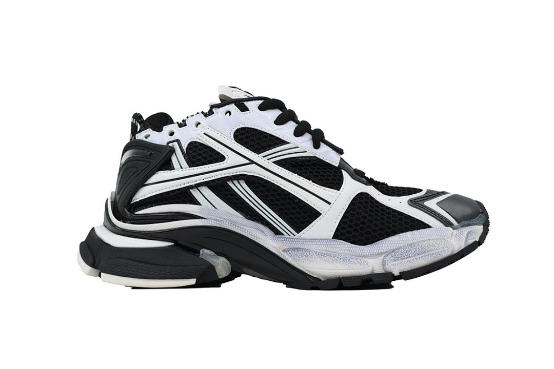 Balenciaga Runner Sneaker 'Gradient - White Black'